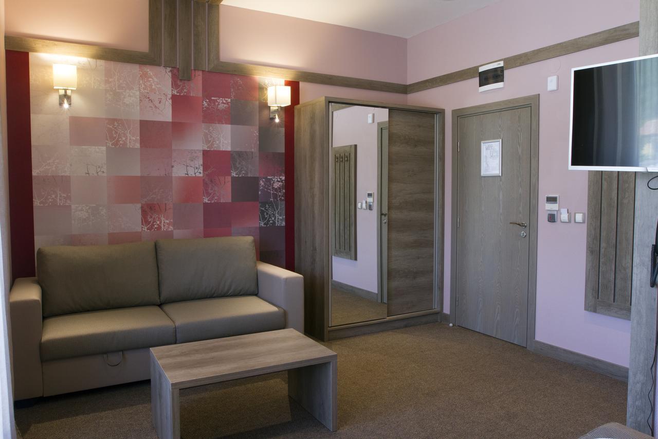 Hotel Etropolia Etropole Buitenkant foto