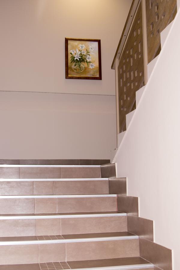 Hotel Etropolia Etropole Buitenkant foto